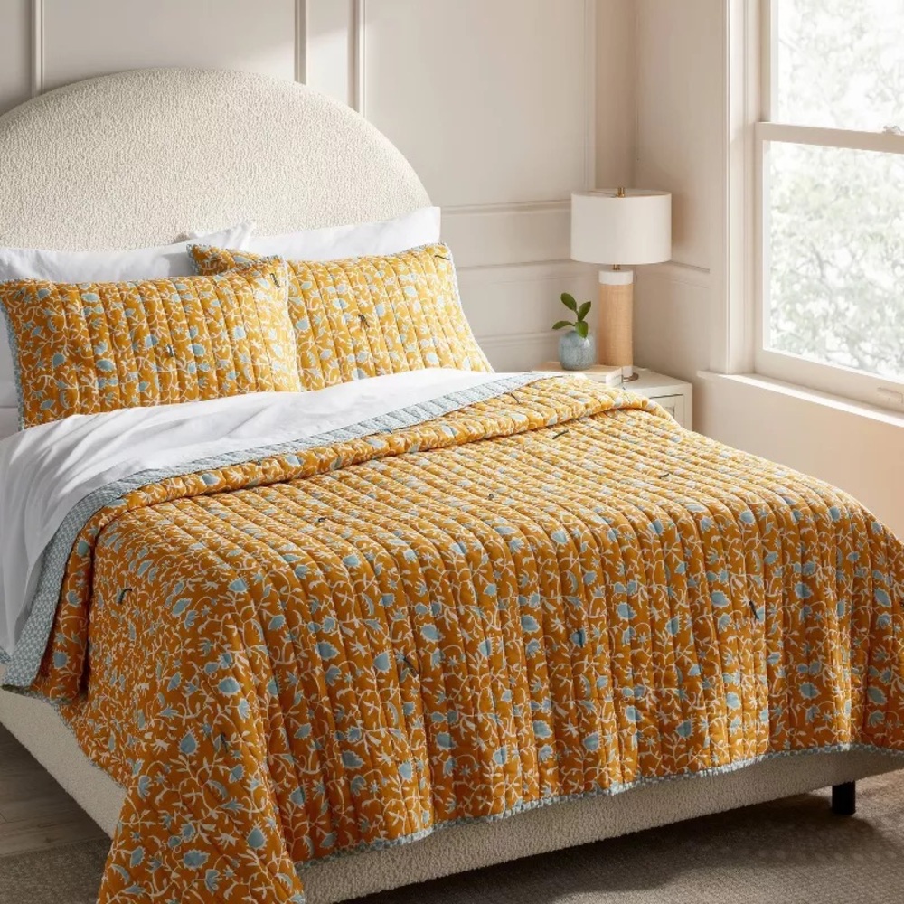 THRESHOLD Earthy Vines Quilt Mustard Yellow/Teal Blue Full/Queen NWT
